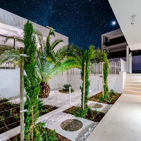 Luxury 