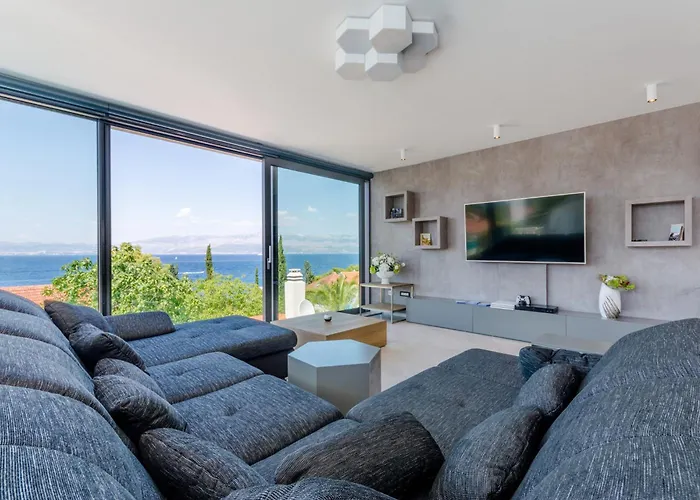 Luxury 